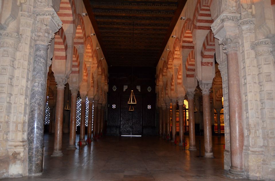 Córdoba: Mosque-Cathedral of Córdoba Guided Walking Tour - Key Points