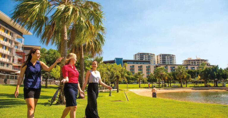 Discover the City of Darwin: Half-Day City Coach Tour