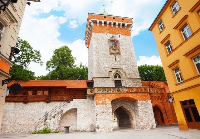 Explore the Instaworthy Spots of Krakow With a Local - Key Points