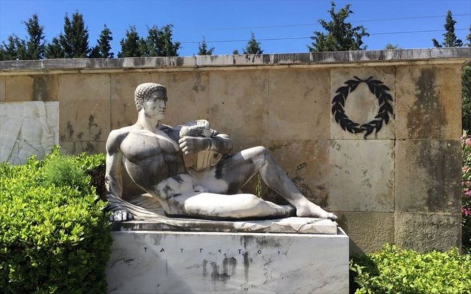 From Athens: Private Historic Tour to Marathon & Thermopylae - Tour Details