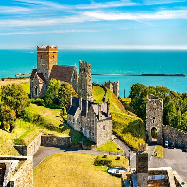 From London: Dover Castle and White Cliffs Tour by Car - Key Points