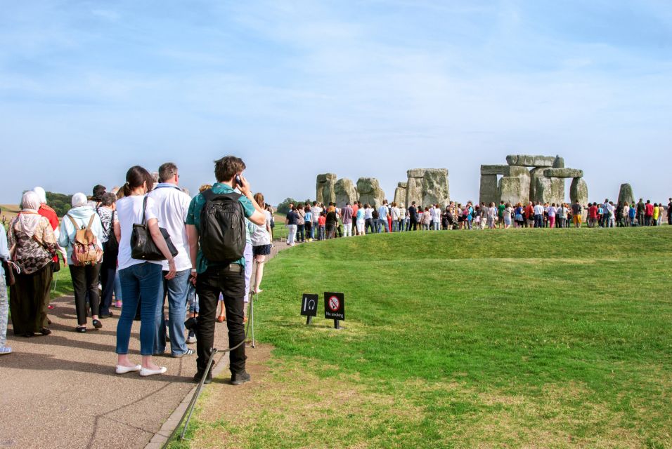 From London: Windsor Castle, Bath, and Stonehenge Day Trip - Key Points