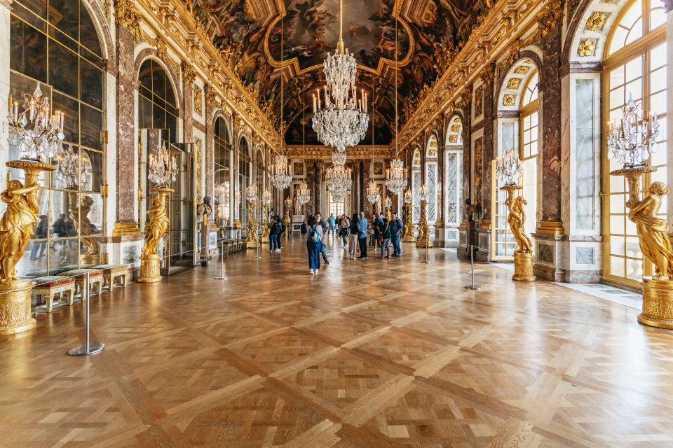 From Paris: Versailles Skip-the-Line Tour & Gardens Access - Key Points