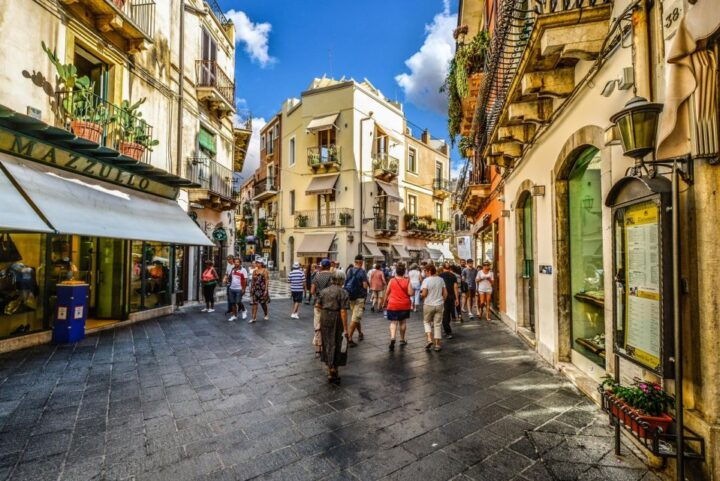 From Screen to Reality: Private Godfather Tour From Taormina - Key Points