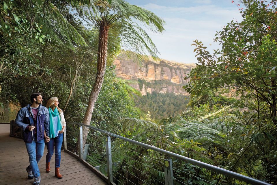 From Sydney: Blue Mountains, Three Sisters & Leura Day Tour - Key Points