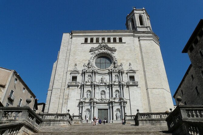 Full Day in Girona and Figueres From Barcelona - Key Points