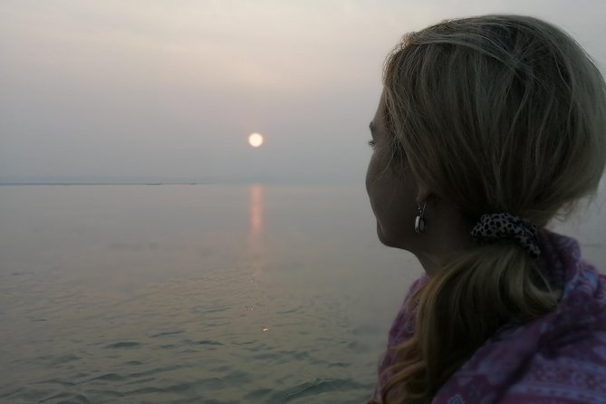 Ganga Sunrise Boat Tour - Key Points