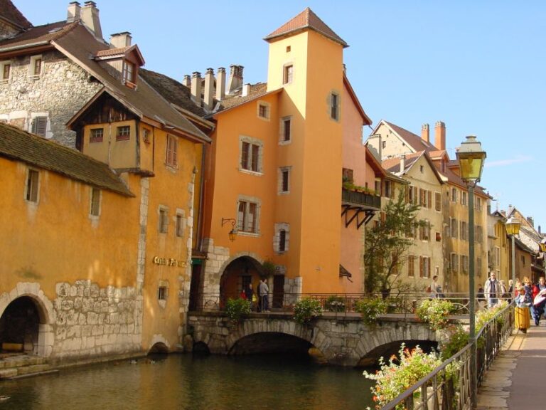 Geneva City Tour and Annecy Visit