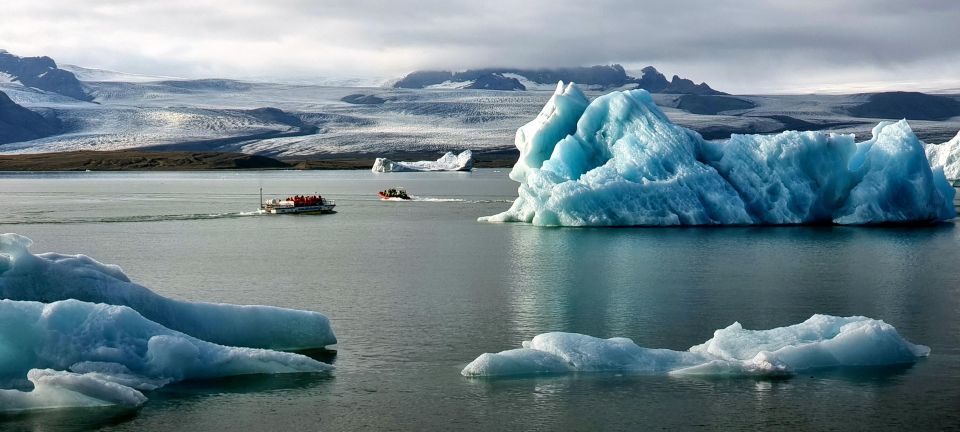 Glacier Lagoon and South Coast. Private Day Tour - Key Points