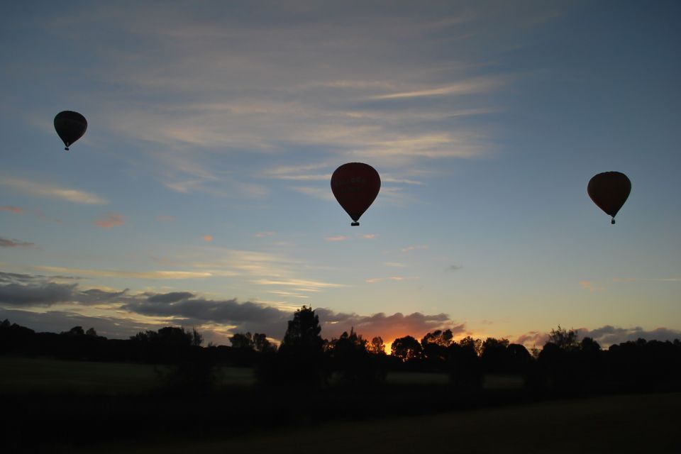 gold coast australian sunrise 1 hour hot air balloon flight Gold Coast: Australian Sunrise 1-Hour Hot Air Balloon Flight