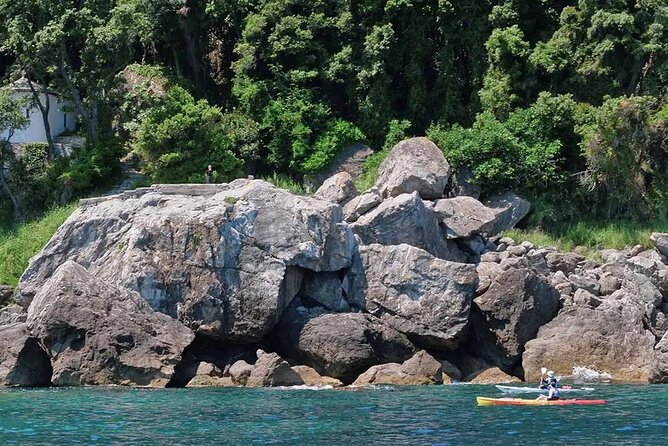 Half-Day Sea Kayak Tour “The Secret Cave”