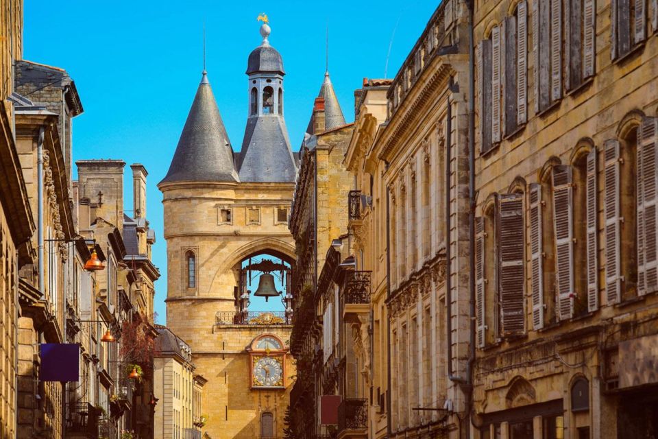 Bordeaux : Food Tour by a Local Guide - Group Size and Personalization