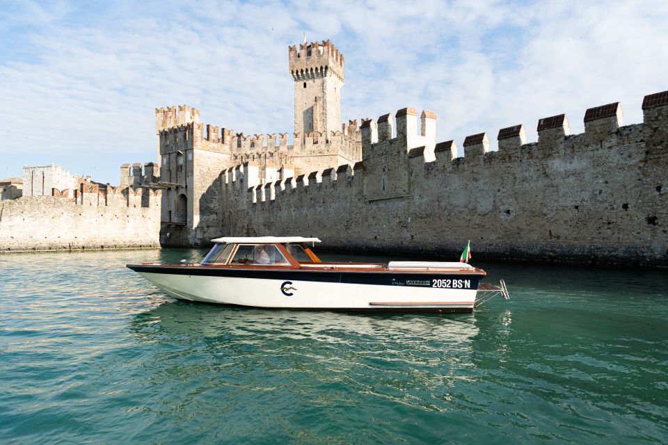 Lake Garda: Private Sunset Cruise to Isola Del Garda - Activity Details