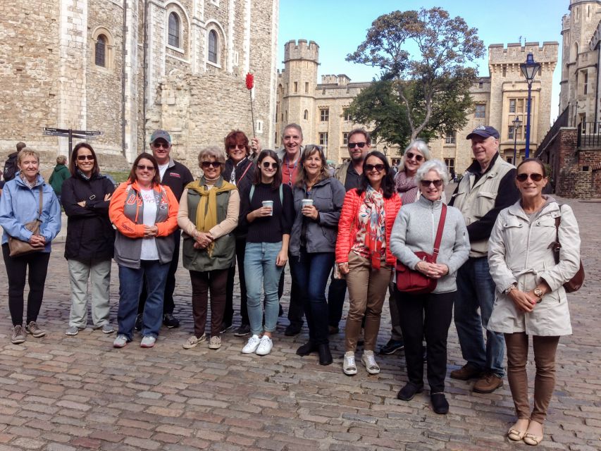 London: Tower of London Beefeater Welcome & Crown Jewels - Key Points