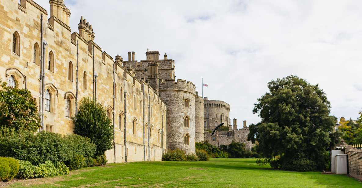 London: Windsor Castle, Stonehenge & Bath Full-Day Tour - Key Points