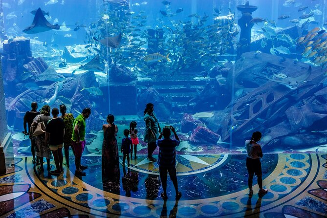 Lost Chamber Aquarium in Dubai - Key Points