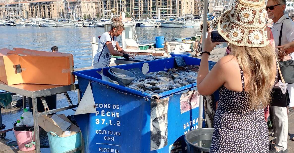 Marseille Seen From the Inside, Local Experiences - Key Points