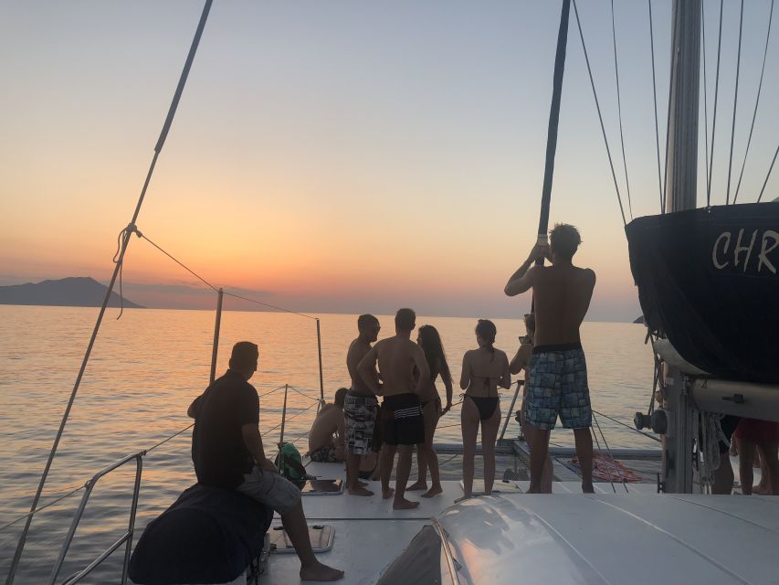 Milos: Sunset Catamaran Cruise With Kleftiko Visit - Key Points