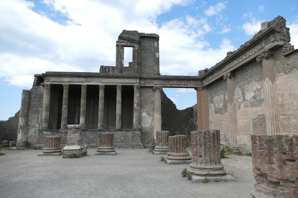 Naples and Pompeii Private 8-Hour Tour From Sorrento - Key Points