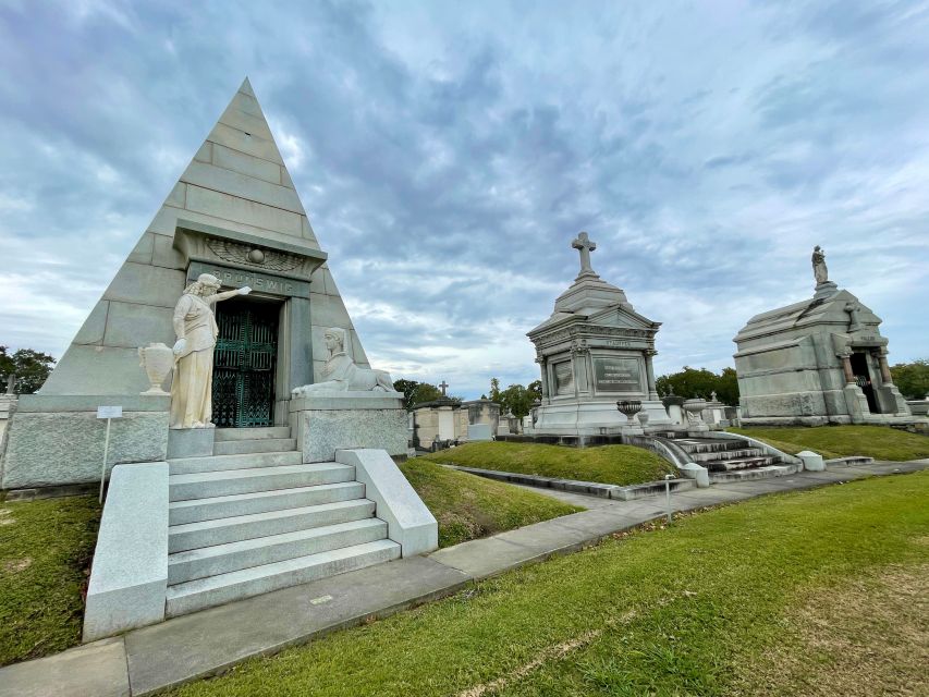 New Orleans: Millionaire's Tombs of Metairie Cemetery Tour - Key Points