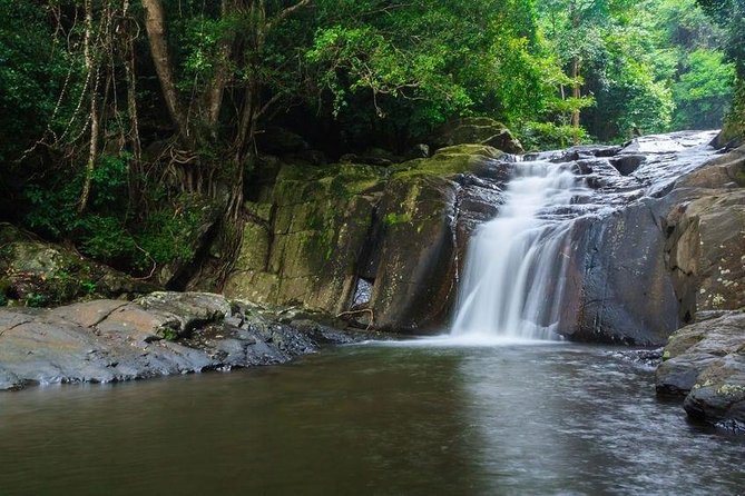 Pa-La-U Waterfall and Vineyard - Key Points