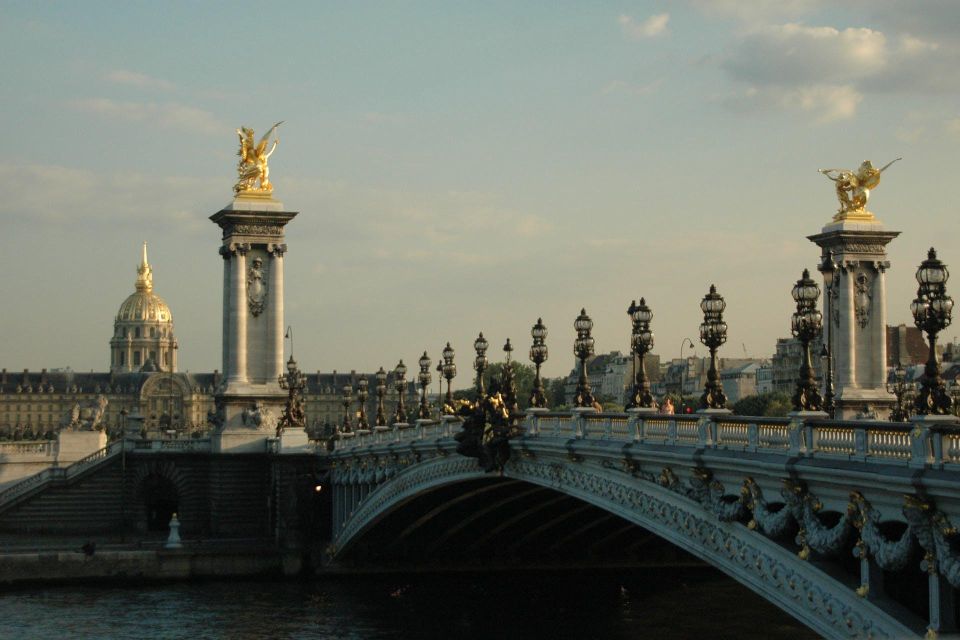Paris : Audio Guided Tour of the Bridges of Paris - Key Points