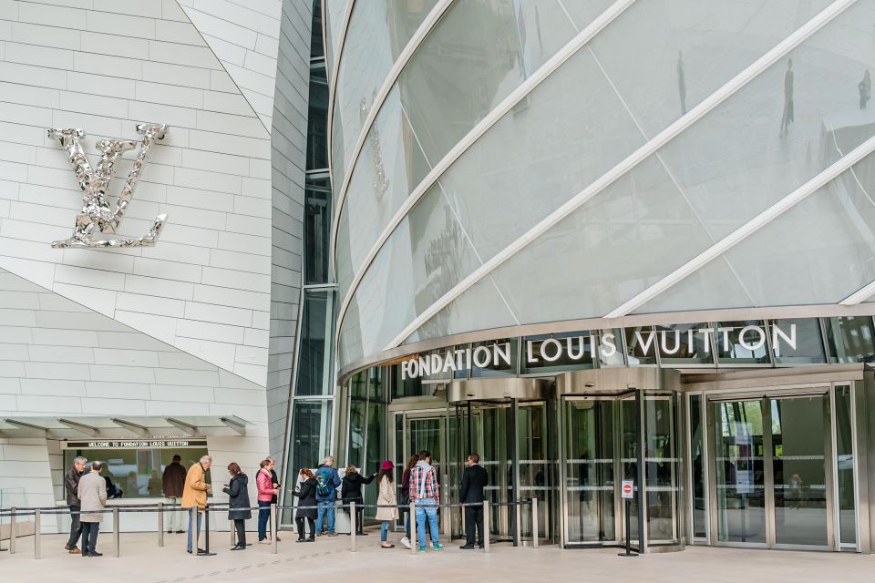 Paris: Foundation Louis Vuitton Guided Tour With VIP Ticket - Key Points