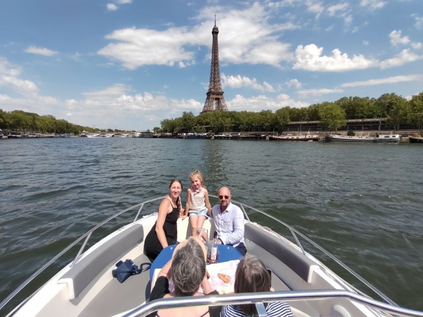 Paris Private Boat Tour Embark Near Eiffel Tower - Key Points