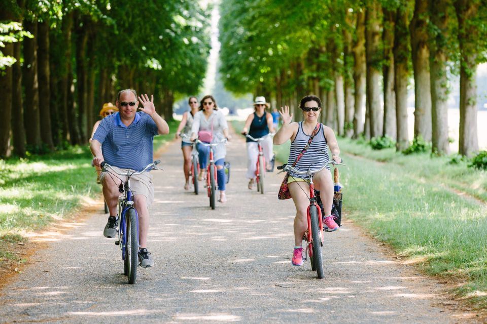 Paris: Versailles Sunset Bike Tour With Fireworks Show - Key Points