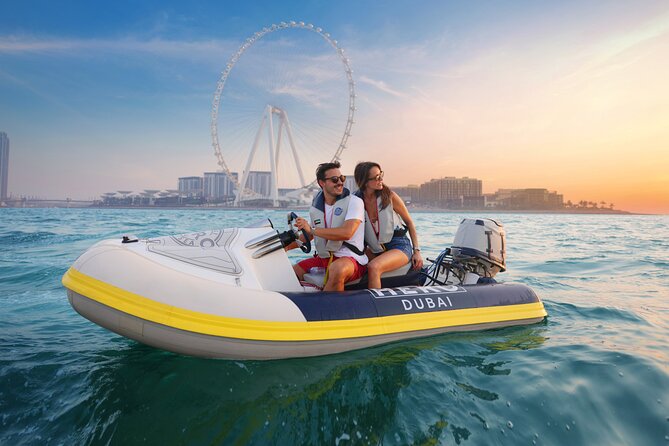 Private Guided Sunset Boat Tour in Dubai - Key Points