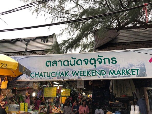 Private Tour: Guided Chatuchak Weekend Market Shopping Tour With Lunch - Key Points