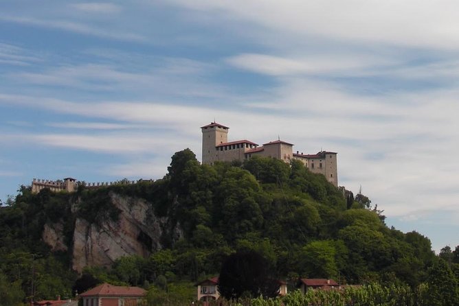Private Tour to the Angera Castle From Lake Maggiore and Orta - Key Points