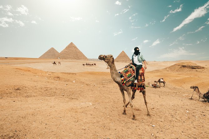 Pyramids of Giza & Sphinx & Valley Temple Tour With Camel Ride & Egyptian Lunch