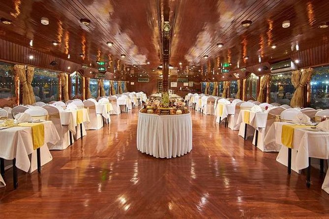 romantic dinner cruise in dubai marina Romantic Dinner Cruise in Dubai Marina