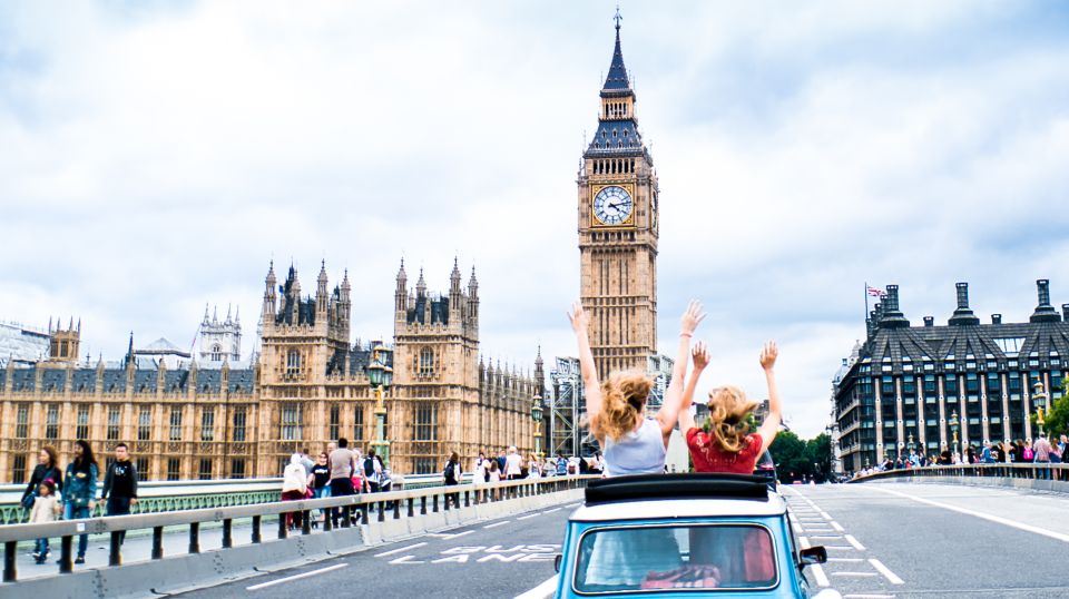Romantic Private Guided Tour of London - Key Points
