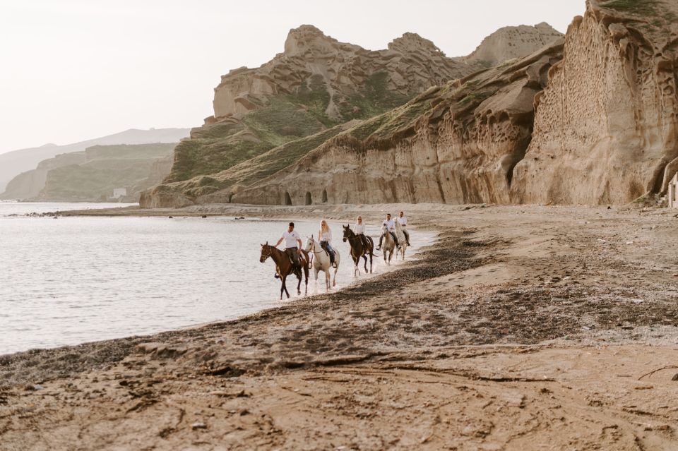 Santorini: Horseback Riding Experience in Volcanic Landscape - Key Points