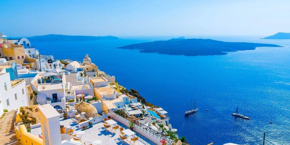 Santorini: Private Exclusive Tour With a Local Guide - Tour Overview