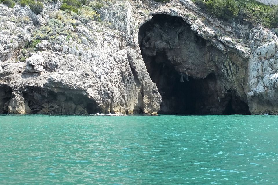 Sperlonga: Private Blue Grotto Boat Tour - Key Points