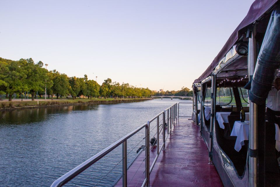 Spirit of Melbourne 4-Course Cruise With Drinks - Key Points