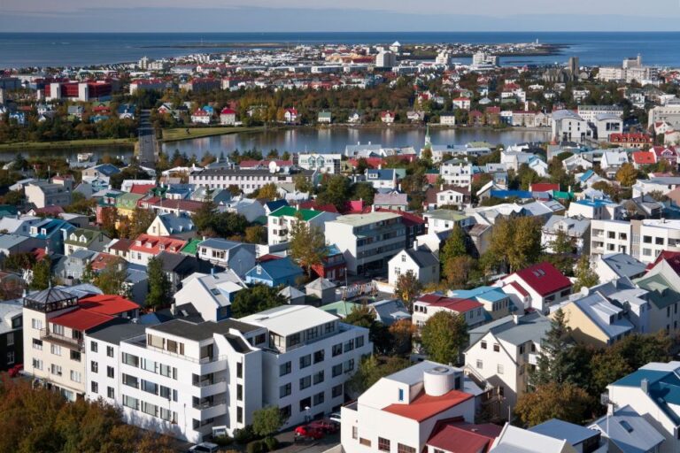 Surprise Tour of Reykjavik Guided by a Local