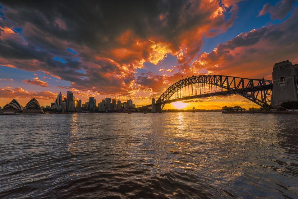 Sydney Harbours True Crime Cruise - Key Points