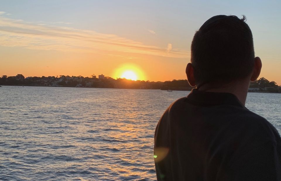 Sydney: Romantic Valentines Day Sunset Cruise - Key Points