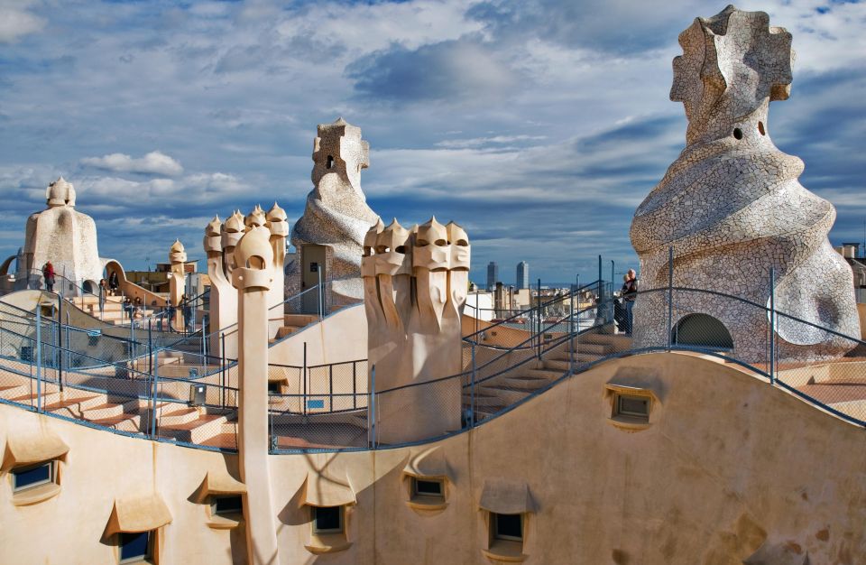 The Genuis of Gaudi & Modernist Architects - Key Points