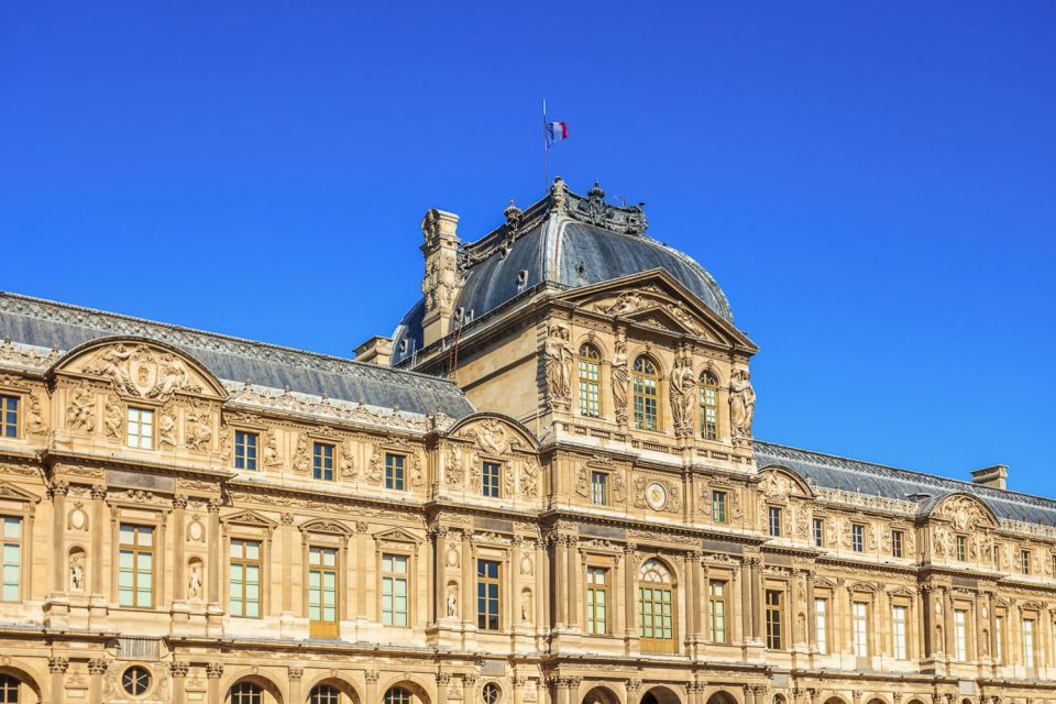 The Louvre: Small Group Tour With Skip-The-Line Access - Key Points