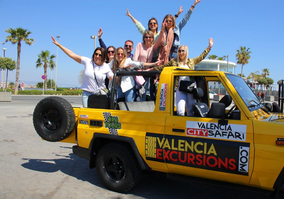 Valencia: City Highlights Tour in Jeep With Snacks & Drinks - Key Points