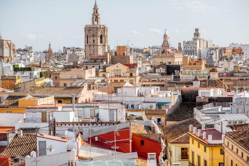 Valencia: Insta-Perfect Walk With a Local - Key Points