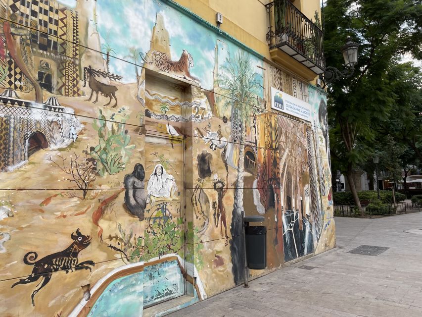 Valencia: Street Art Bike Tour - Key Points