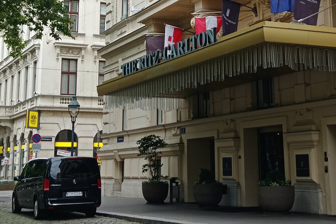 Vienna Private Transfer From Krakow - Key Points