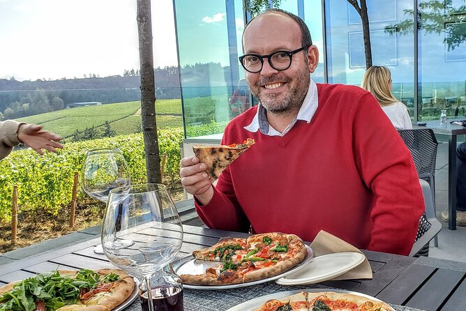 Willamette Valley Pinot Noir & Wood Fired Pizza Pairing Tour - Key Points