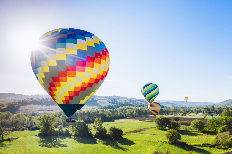 1-Hour Hot Air Balloon Flight Over Tuscany From Lucca - Key Points